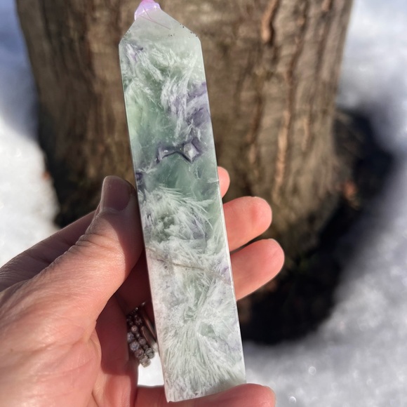 Feather (3) fluorite Tower | crystal - Picture 3 of 15